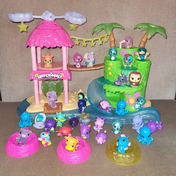 Hatchimals CollEGGtibles Tropical Island Party Playset - Picture 1 of 15
